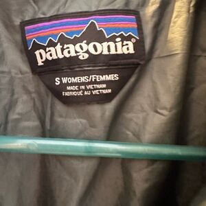 Patagonia nano puff jacket size small